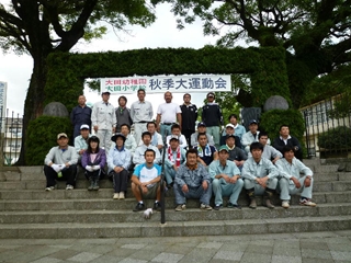 大田小学校緑門づくり2
