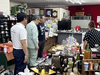 現地調査の様子